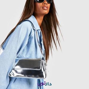 کیف دوشی زنانه نقره ای برند boohoo مدل GZZ53872